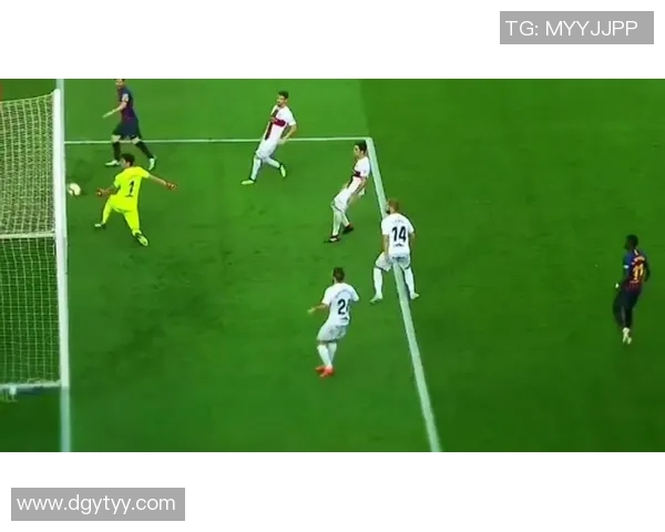 足球明星颜值大揭秘他们的魅力与球场表现如何相辅相成